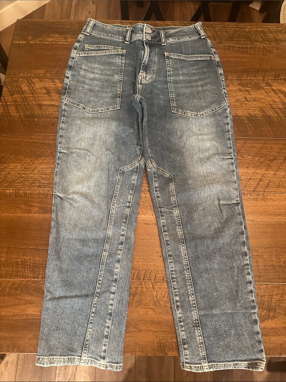 Pilcro Women's Faded Blue Straight-Leg Jeans